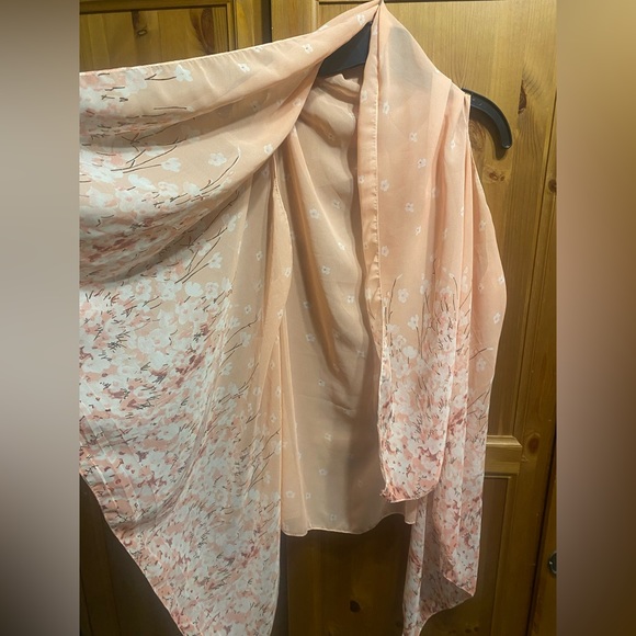 Cherry Blossom Scarf Vest - Picture 3 of 6